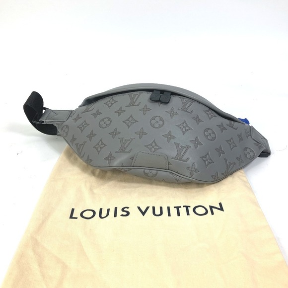 Louis Vuitton Monogram Shadow Discovery Bum Bag PM Shoulder Bag Gray - Picture 1 of 10